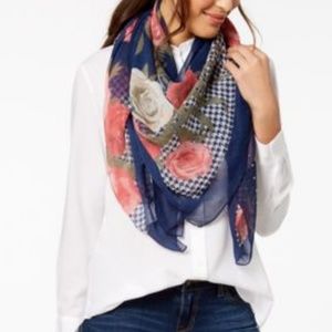 Houndstooth Floral Scarf